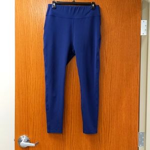 Leggings with pockets